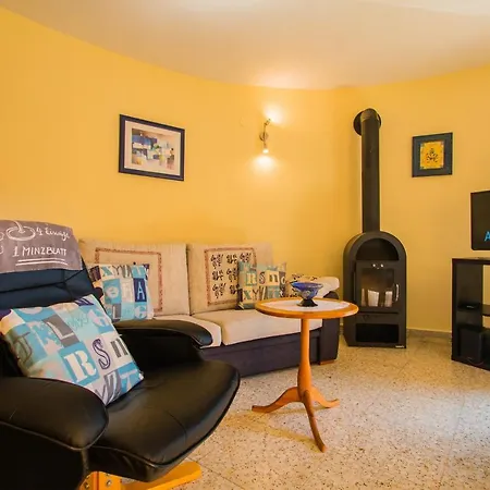 Abahana Villas Pedro *